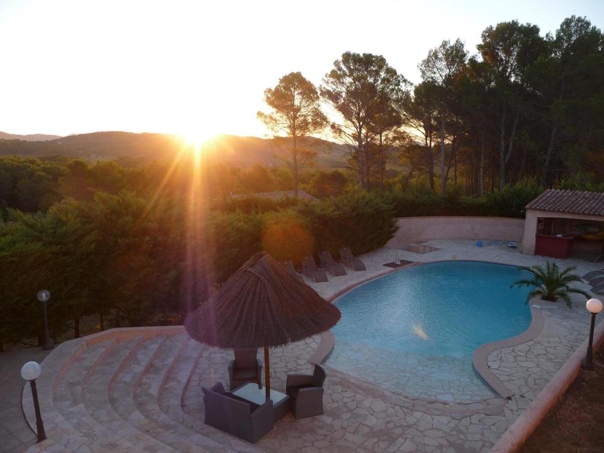 La Bastide Des Selves Bed & Breakfast Draguignan Luaran gambar